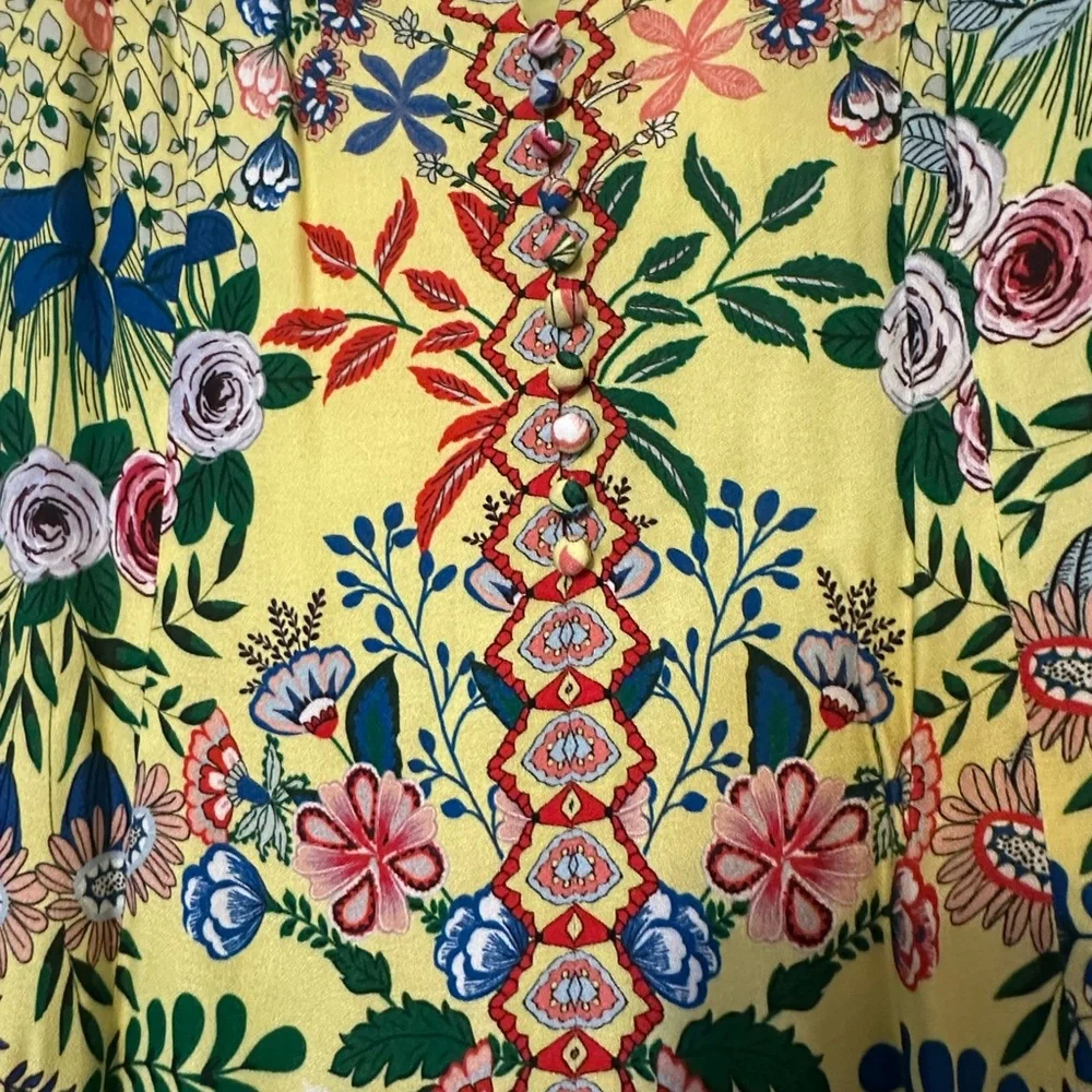 Alice + Olivia Yellow Floral V-Neck Mini Dress - Picture 4 of 10